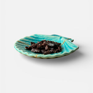 37% Matcha White Chocolate with Cacao Nibs